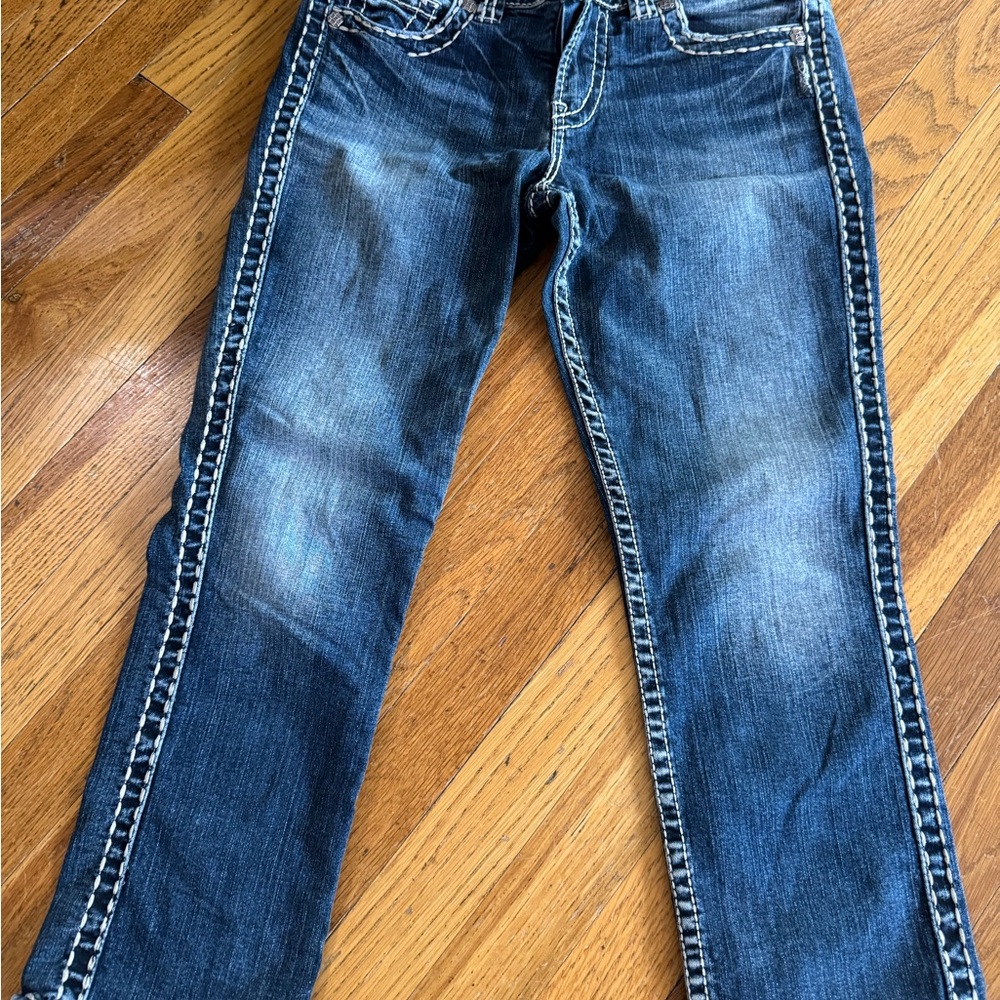 Silver Jeans Suki Mid Capris Dark Blue Denim with White Stitching Size 29